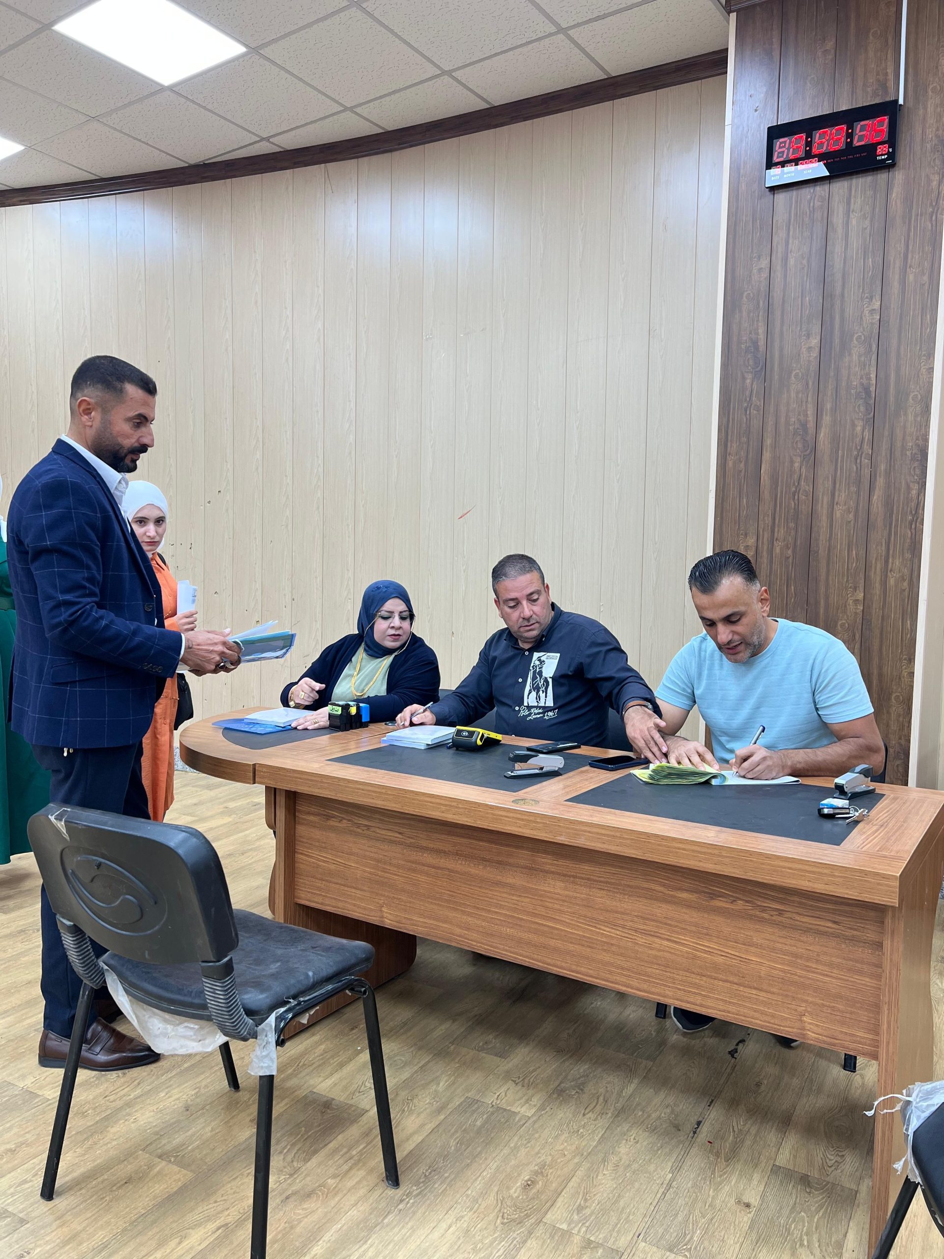 c57205db-f401-470a-9dd3-292c2b9f5ed0