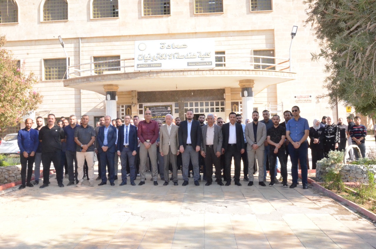 dc7cb696-77df-435c-8b33-2f00b21bf233